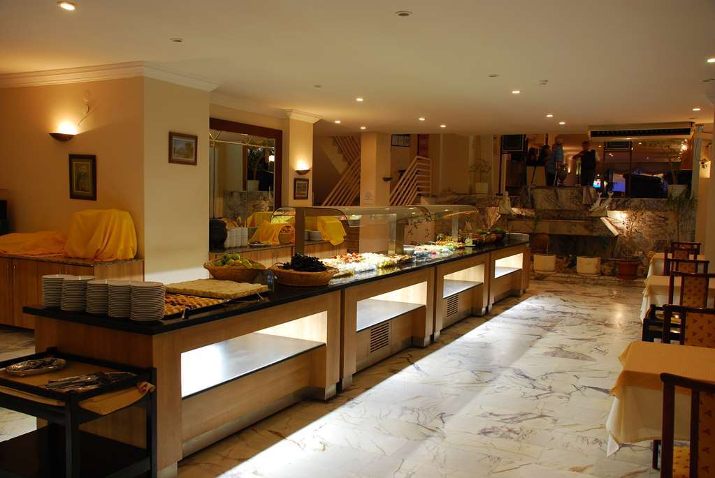Tuntas Beach Hotel Altinkum Didim Restoran gambar